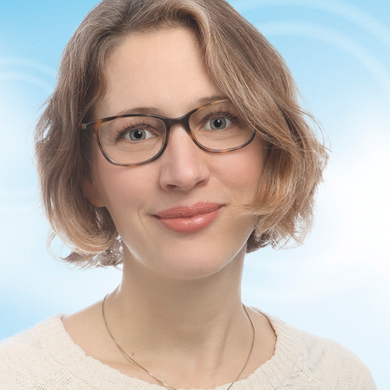B JuliaKrassNuessle web